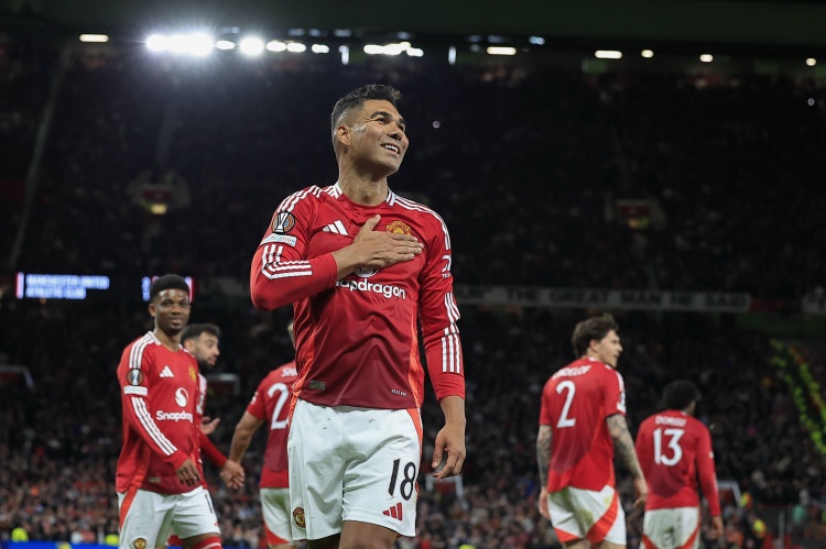 沙巴体育-卡塞米罗：很多人忘了我在曼联已拿到2冠 有些球队取胜就疯狂庆祝